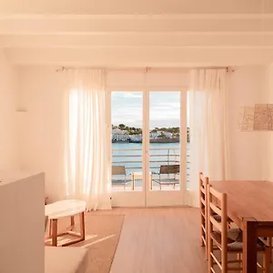 luminoso-apartamento-en-cadaqus-con-vistas-al-mar.catalonia-hotels.com/