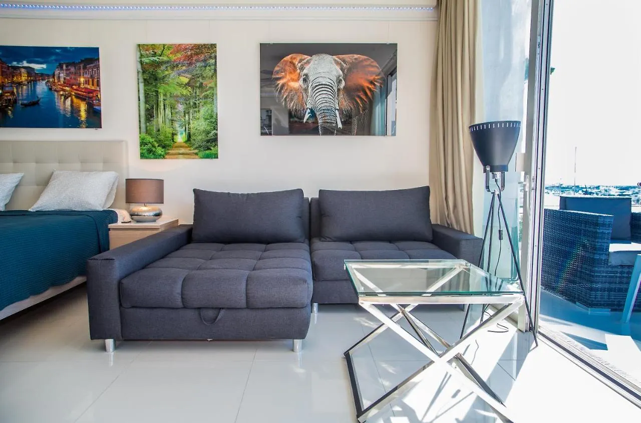 First Line P. Banus Sleeps 4 Apartment Marbella 0*,