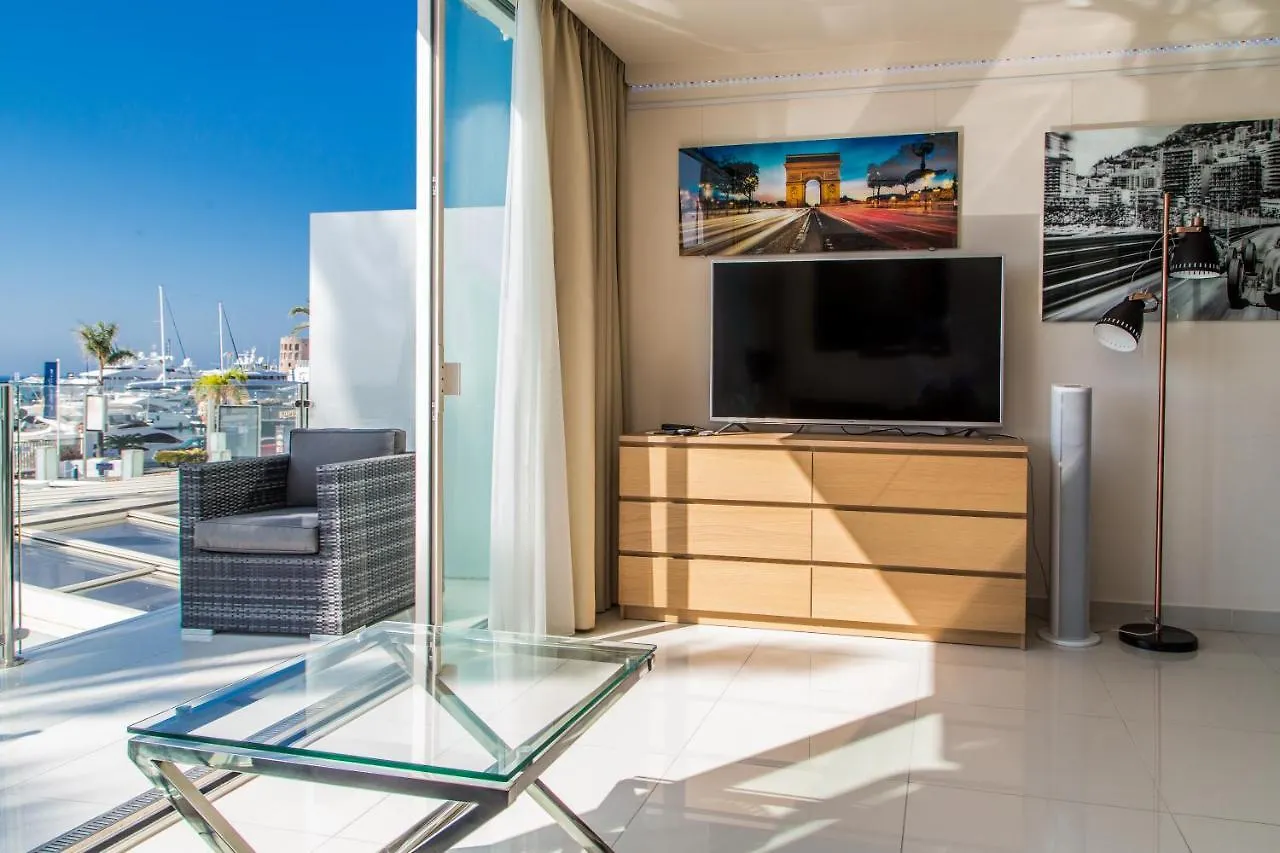 First Line P. Banus Sleeps 4 Apartment Marbella