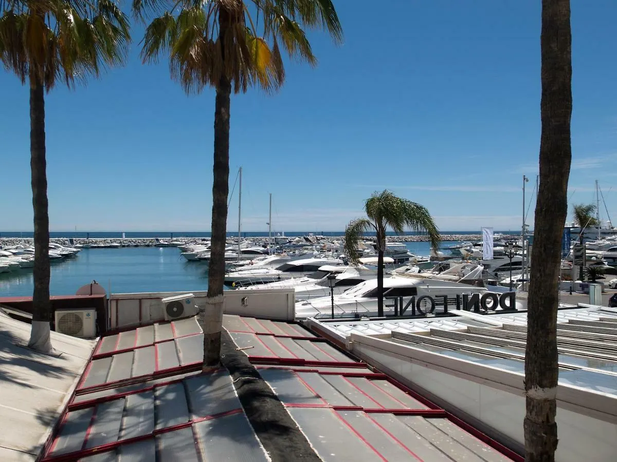 First Line P. Banus Sleeps 4 Apartment Marbella